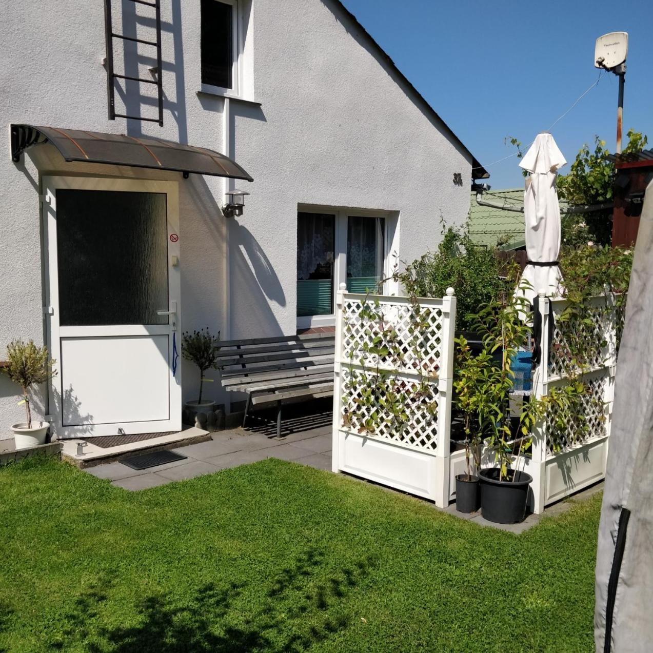 Gaestehaus Am Teich Raben Steinfeld Kültér fotó